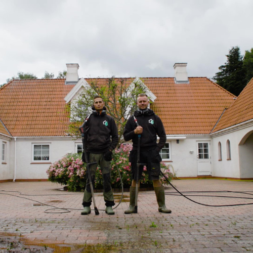 AlgeNord leverer flotte udendørs overflader og nem vedligeholdelse.